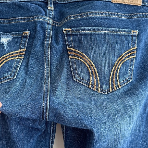 Hollister Women's Blue Distressed Straight Leg Jeans 5S (Short), W7 L30 - Picture 13 of 16